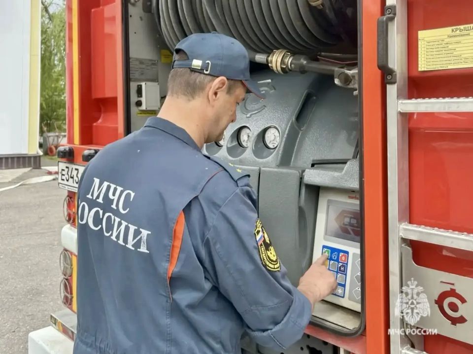 Масштабные учения в Волгоградской области: МЧС, УФСИН и ФСБ объединились Масштабные учения в Волгоградской области: МЧС, УФСИН и ФСБ объединились