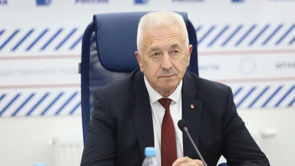 В дни проведения электронного голосования по определению кандидатов, которые представят интересы партии на осенних выборах в Госдуму, на площадке Штаба общественной поддержки «Единой России» прошла встреча кандидатов... В дни проведения электронного голосования по определению кандидатов, которые представят интересы партии на осенних выборах в Госдуму, на площадке Штаба общественной поддержки «Единой России» прошла встреча кандидатов...