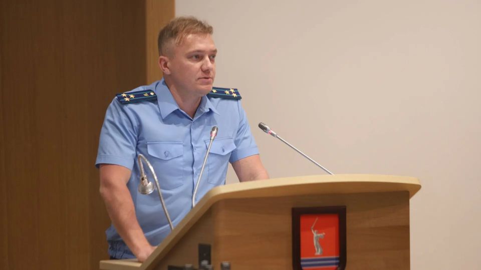В Волгограде операторы кикшеринга могут получить штрафы за неправильную парковку самокатов В Волгограде операторы кикшеринга могут получить штрафы за неправильную парковку самокатов