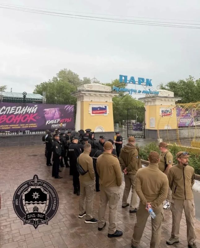 26 мая в парке Гидростроитель прогремел «Последний звонок» 26 мая в парке Гидростроитель прогремел «Последний звонок»
