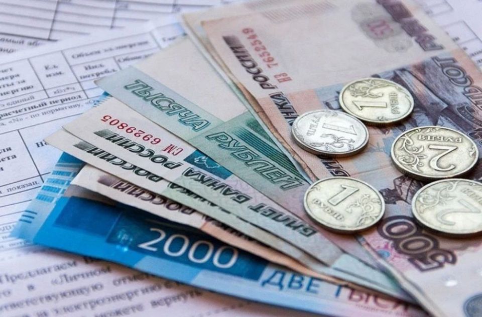 Жителям Ворошиловского района Волгограда пересчитали плату за горячую воду и тепло из-за отключений