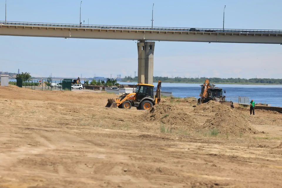 Губернатор проверил реконструкцию последнего участка Центральной набережной Волгограда Губернатор проверил реконструкцию последнего участка Центральной набережной Волгограда