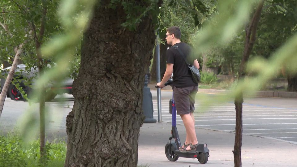 В Волжском вводят скоростные ограничения для электросамокатов