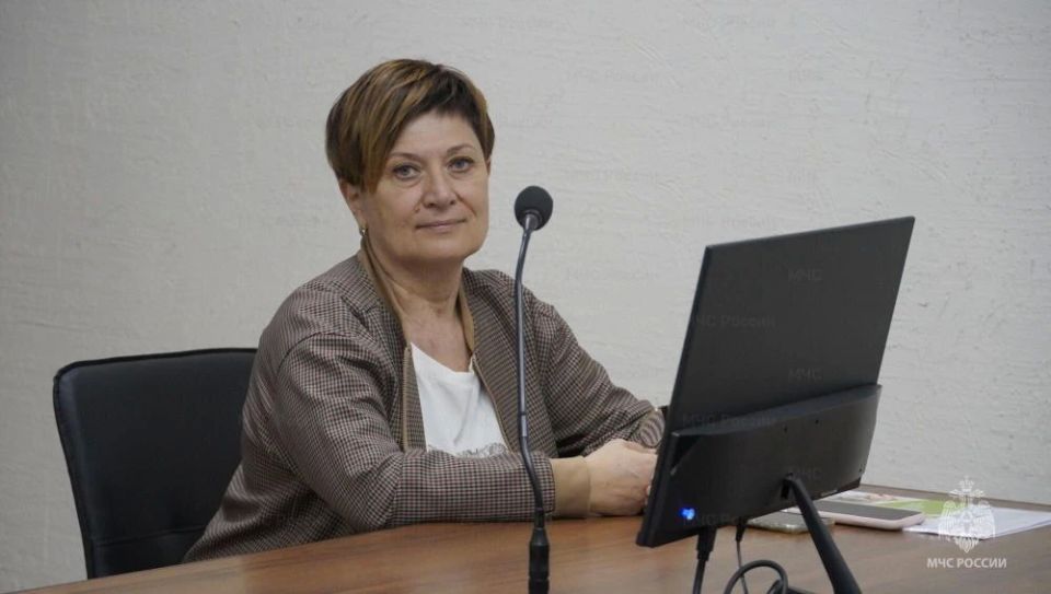 В региональном управлении МЧС России прошел единый день информирования В региональном управлении МЧС России прошел единый день информирования