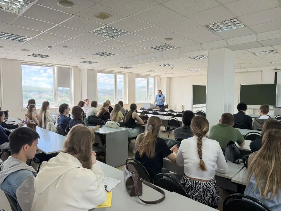 Прокуратурой Волгоградской области проведена лекция для студентов Волгоградского института управления – филиала РАНХиГС по профилактике кибепреступности Прокуратурой Волгоградской области проведена лекция для студентов Волгоградского института управления – филиала РАНХиГС по профилактике кибепреступности