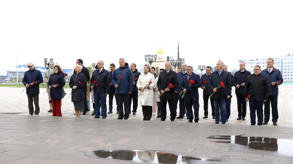 Сегодня в Салехарде - столице Ямало-Ненецкого автономного округа - начал работу форум «Диалог парламентариев» Сегодня в Салехарде - столице Ямало-Ненецкого автономного округа - начал работу форум «Диалог парламентариев»