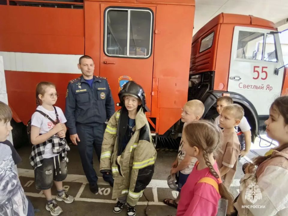 Школьникам напомнили о безопасности в период летних каникул Школьникам напомнили о безопасности в период летних каникул