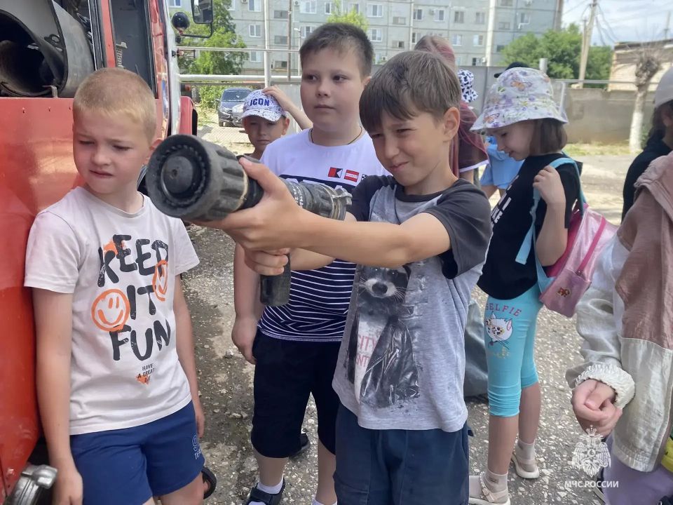 Школьникам напомнили о безопасности в период летних каникул Школьникам напомнили о безопасности в период летних каникул