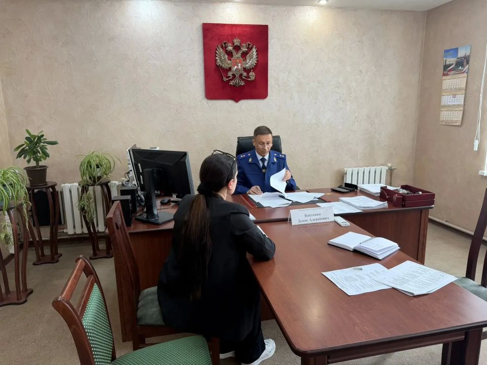 Прокурор Волгоградской области Денис Алексеевич Костенко провел личный выездной прием граждан в Урюпинском районе Прокурор Волгоградской области Денис Алексеевич Костенко провел личный выездной прием граждан в Урюпинском районе
