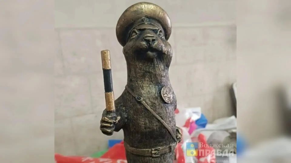 В Волжском появится миниатюрная скульптура суслика в форме сотрудника ГАИ