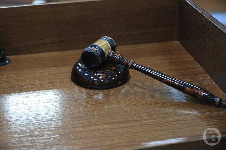 Суд взыскал в доход РФ более 21 млн рублей с осужденных за незаконную банковскую деятельность в Волгограде, сообщает прокуратура региона
