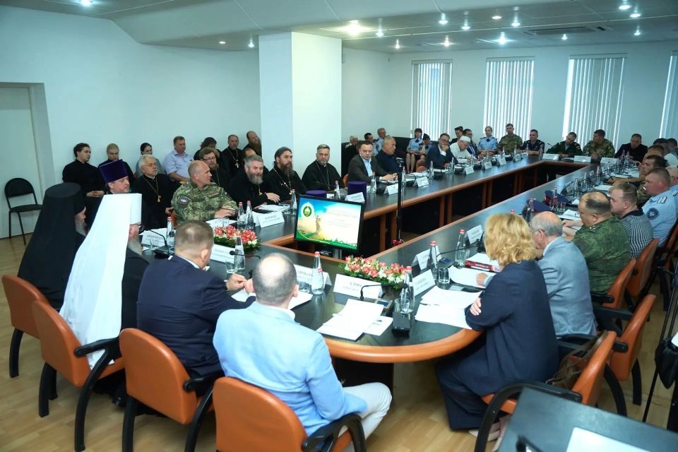 В Волгограде проходит I Межрегиональный форум Всемирного русского народного собора на тему «Единство народов России в решении вопросов народосбережения, межнационального согласия и миграционной политики» В Волгограде проходит I Межрегиональный форум Всемирного русского народного собора на тему «Единство народов России в решении вопросов народосбережения, межнационального согласия и миграционной политики»