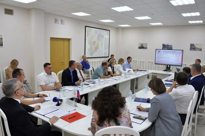 19 июня Избирательная комиссия Волгоградской области провела заседание Совета представителей политических партий, посвященное подготовке к единому дню голосования 2026 года 19 июня Избирательная комиссия Волгоградской области провела заседание Совета представителей политических партий, посвященное подготовке к единому дню голосования 2026 года