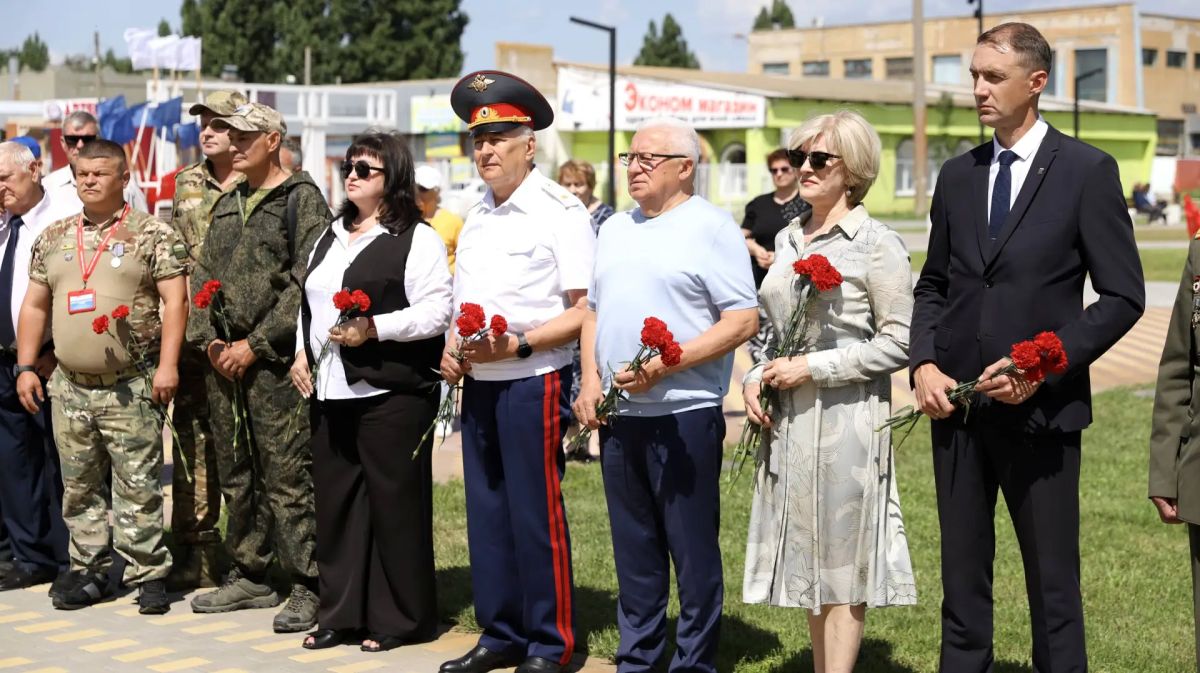 Ольховский район - 18-й муниципалитет, принявший сегодня эстафету ветеранского проекта «Сталинград – Родина Победы» Ольховский район - 18-й муниципалитет, принявший сегодня эстафету ветеранского проекта «Сталинград – Родина Победы»
