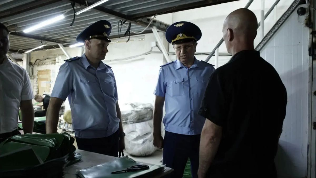 Заместителем прокурора Волгоградской области проведена проверка исправительной колонии строгого режима Заместителем прокурора Волгоградской области проведена проверка исправительной колонии строгого режима