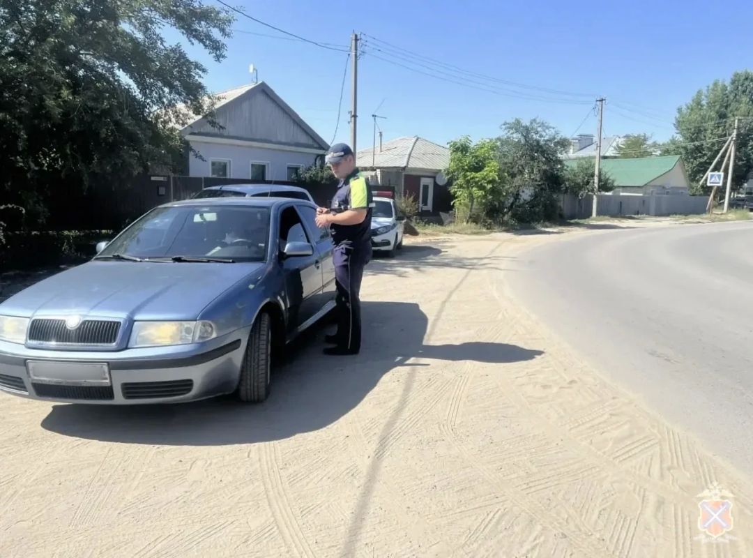 В Калачевском районе правоохранители провели рейд по выявлению лиц, незаконно находящихся на территории страны В Калачевском районе правоохранители провели рейд по выявлению лиц, незаконно находящихся на территории страны