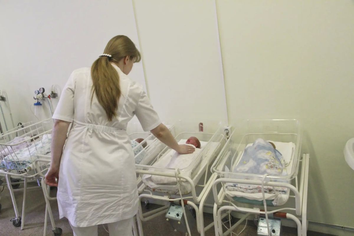 Счастье в кубе: в Волгограде родились девочки-тройняшки