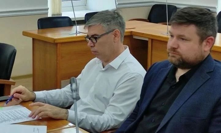 Сегодня на заседании комитета гордумы по местному самоуправлению под председательством Владислава Никоненко обсуждались вопросы обновления муниципальных нормативных актов в связи с принятием в марте прошлого года... Сегодня на заседании комитета гордумы по местному самоуправлению под председательством Владислава Никоненко обсуждались вопросы обновления муниципальных нормативных актов в связи с принятием в марте прошлого года...