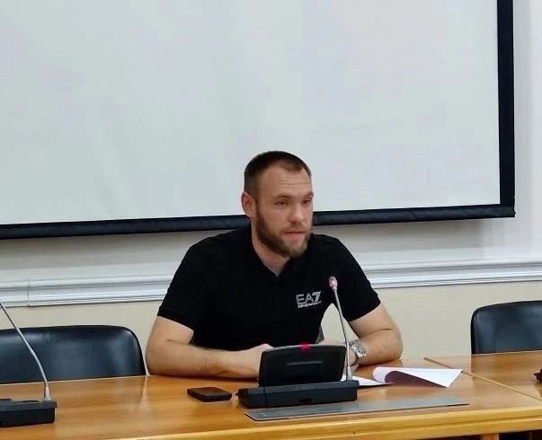Сегодня на заседании комитета гордумы по местному самоуправлению под председательством Владислава Никоненко обсуждались вопросы обновления муниципальных нормативных актов в связи с принятием в марте прошлого года... Сегодня на заседании комитета гордумы по местному самоуправлению под председательством Владислава Никоненко обсуждались вопросы обновления муниципальных нормативных актов в связи с принятием в марте прошлого года...