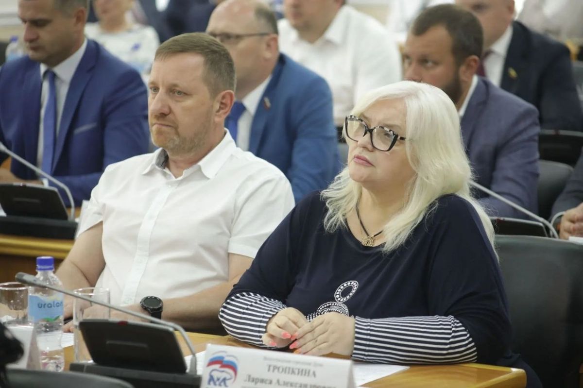 Волгоградская городская Дума сегодня на заседании единогласно поддержала предложение губернатора Волгоградской области, Героя России Андрея Бочарова и внесла в Волгоградскую областную Думу в порядке законодательной... Волгоградская городская Дума сегодня на заседании единогласно поддержала предложение губернатора Волгоградской области, Героя России Андрея Бочарова и внесла в Волгоградскую областную Думу в порядке законодательной...