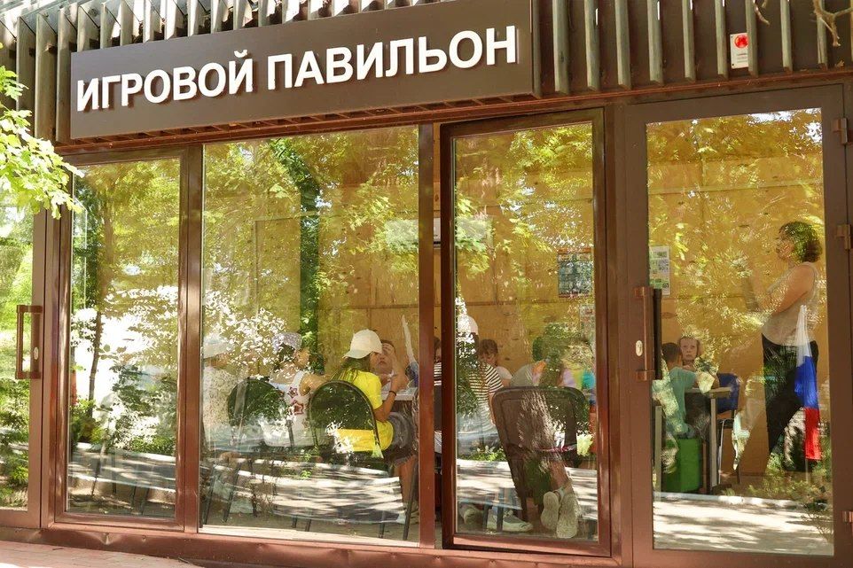 Волгоградский муниципальный лагерь «Орленок» пополнился мобильный планетарием Волгоградский муниципальный лагерь «Орленок» пополнился мобильный планетарием