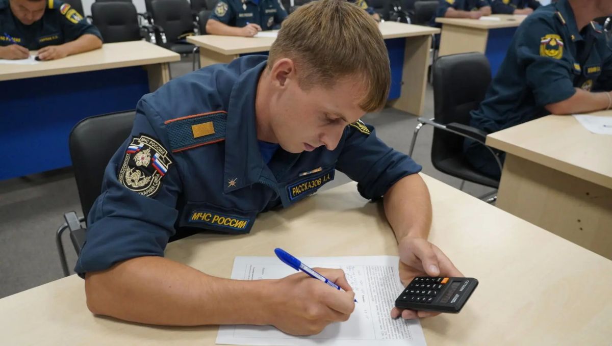 В Волгограде выбирают лучшее звено газодымозащитной службы Южного федерального округа В Волгограде выбирают лучшее звено газодымозащитной службы Южного федерального округа