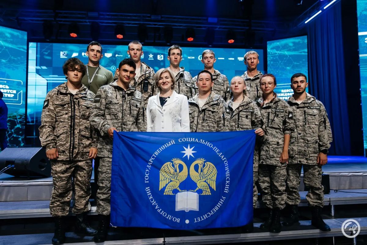 В городе-герое Волгограде на базе оборонно-спортивного лагеря «Авангард» стартовала Всероссийская военно-патриотическая игра «Зарница 2.0 Педвузы» В городе-герое Волгограде на базе оборонно-спортивного лагеря «Авангард» стартовала Всероссийская военно-патриотическая игра «Зарница 2.0 Педвузы»