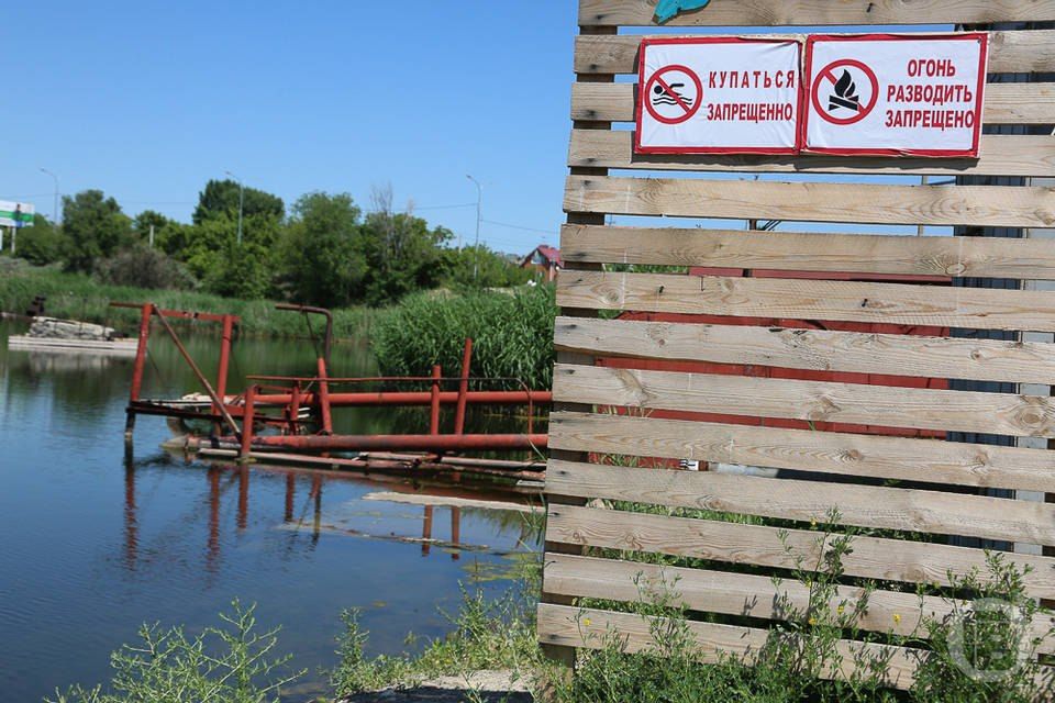 Двух тонущих школьниц спасли в Волжском