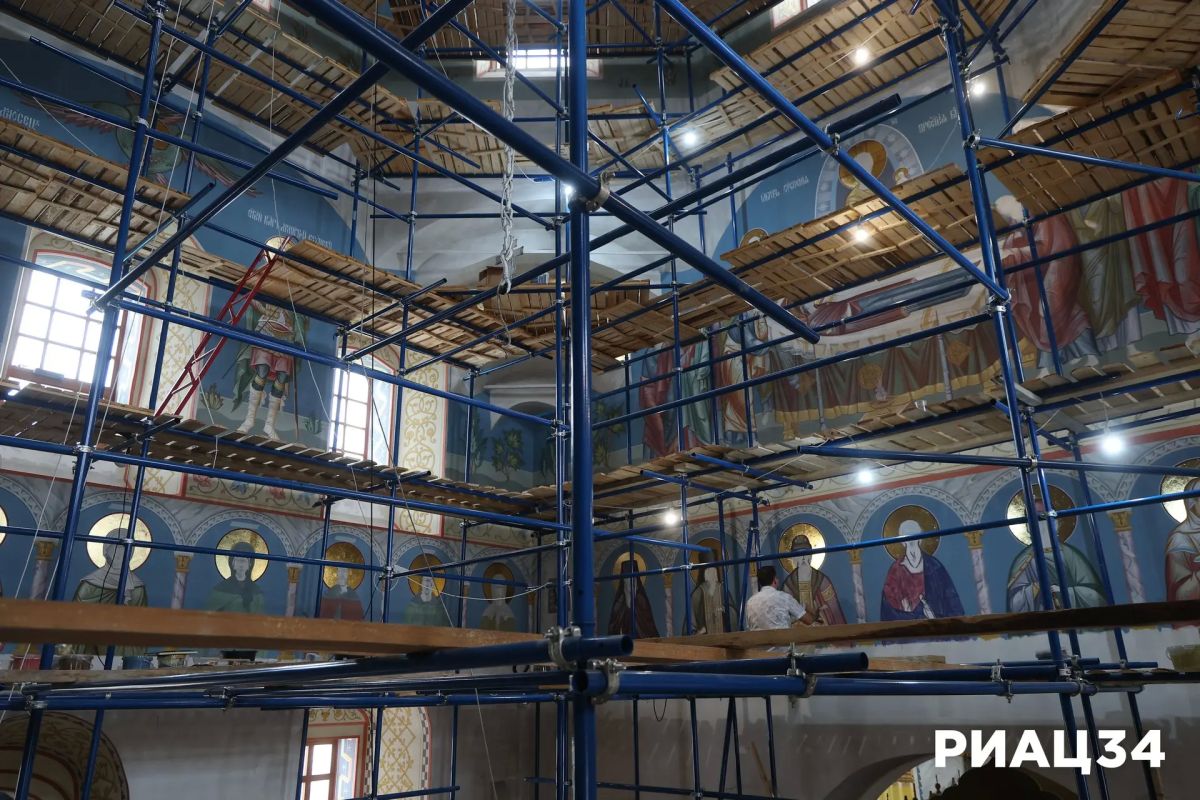 В Урюпинском районе до конца года обновят собор Покрова Пресвятой Богородицы В Урюпинском районе до конца года обновят собор Покрова Пресвятой Богородицы