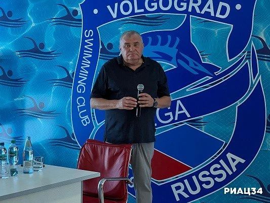 Волгоград чествует победителей первенства Европы по плаванию Волгоград чествует победителей первенства Европы по плаванию