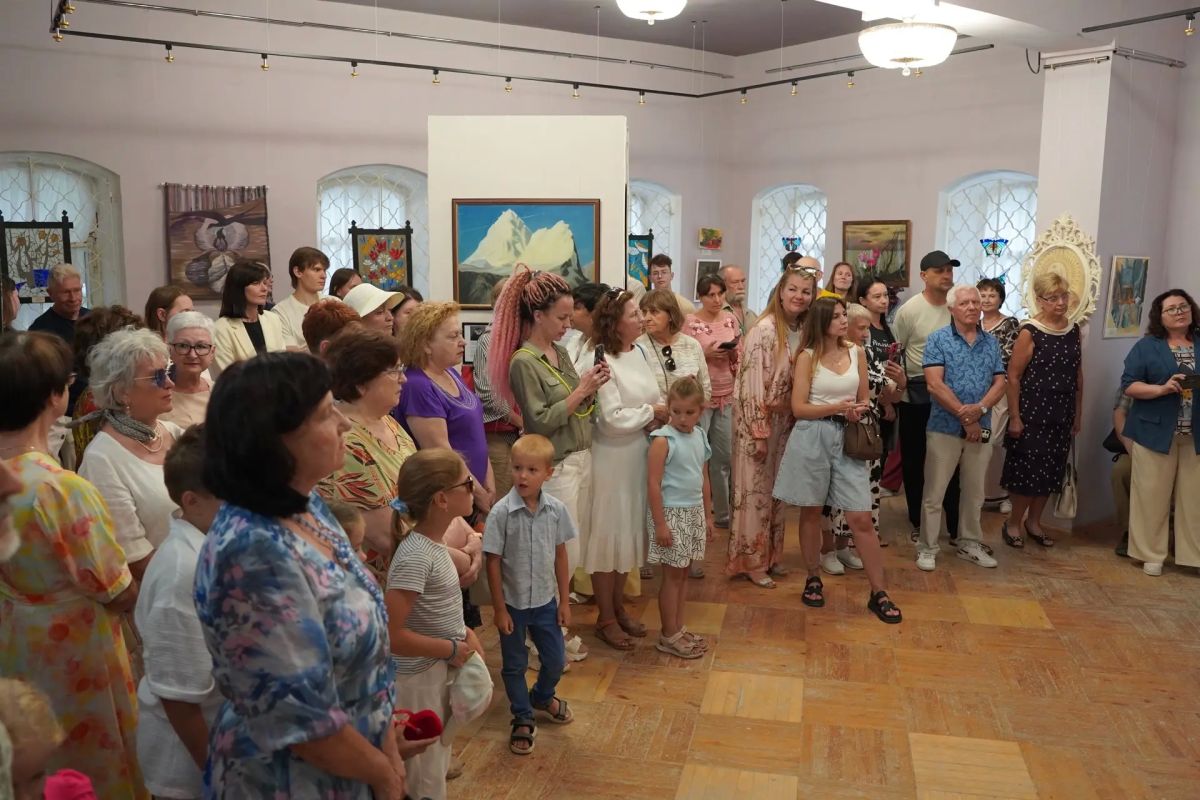 «Река времени» в Картинной галерее: когда искусство объединяет поколения! «Река времени» в Картинной галерее: когда искусство объединяет поколения!