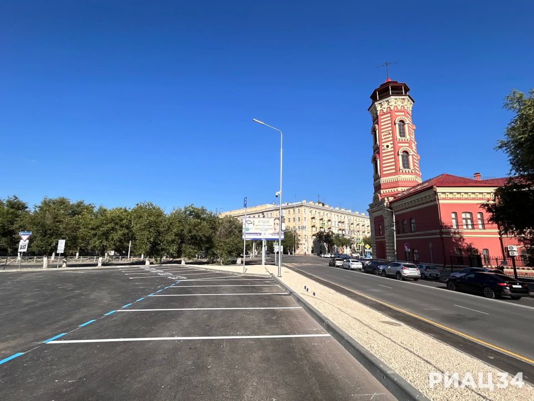 Завтра, 21 июля, в центре Волгограда в тестовом режиме заработает новая автопарковка на улице Володарского, 21 Завтра, 21 июля, в центре Волгограда в тестовом режиме заработает новая автопарковка на улице Володарского, 21