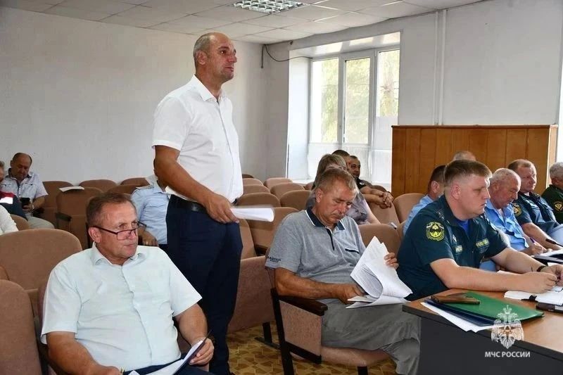 Заседание КЧС и ПБ в Быковском районе Заседание КЧС и ПБ в Быковском районе