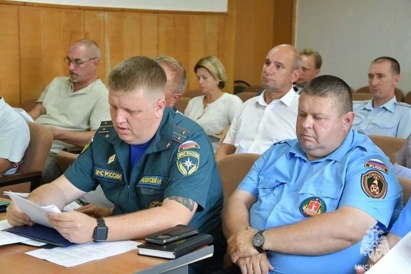 Заседание КЧС и ПБ в Быковском районе Заседание КЧС и ПБ в Быковском районе