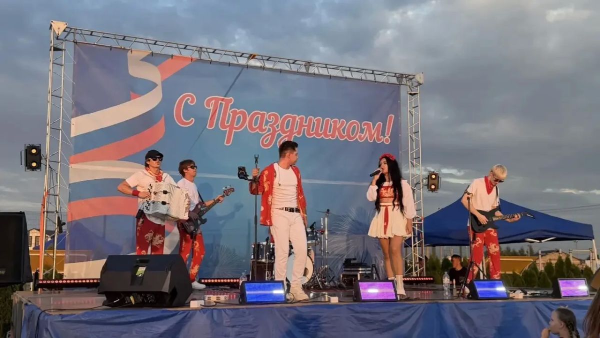 Сегодня северная часть города превратилась в эпицентр праздника Сегодня северная часть города превратилась в эпицентр праздника