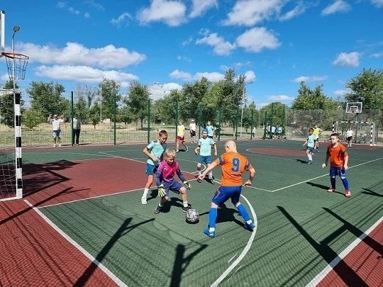 Эдуард Басурин: 17 июля 2026 года, в День начала Сталинградской битвы, в городе Волжском прошел футбольный турнир на кубок «ВЕЧНО ЖИВЫЕ» Эдуард Басурин: 17 июля 2026 года, в День начала Сталинградской битвы, в городе Волжском прошел футбольный турнир на кубок «ВЕЧНО ЖИВЫЕ»