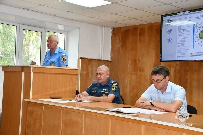 Заседание КЧС и ПБ в Быковском районе Заседание КЧС и ПБ в Быковском районе