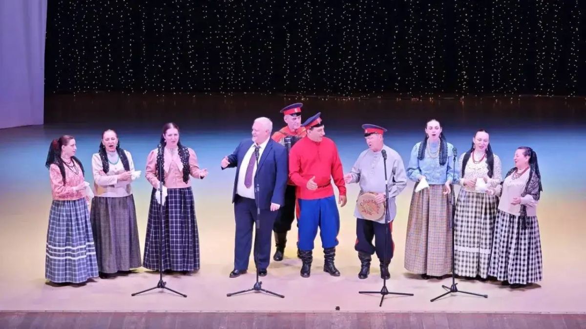 25 июля во Дворце культуры «Волгоградгидрострой» состоялся праздничный концерт «Город, построенный мной!», посвященный Дню основания Волжского и 70-летию самого ДК 25 июля во Дворце культуры «Волгоградгидрострой» состоялся праздничный концерт «Город, построенный мной!», посвященный Дню основания Волжского и 70-летию самого ДК
