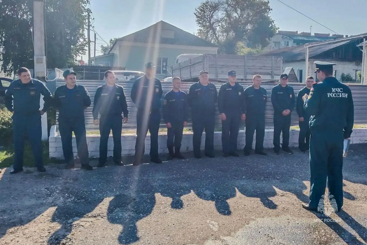 С почётом и благодарностью С почётом и благодарностью