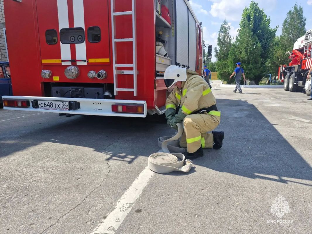 В Камышине определён лучший добровольный пожарный В Камышине определён лучший добровольный пожарный