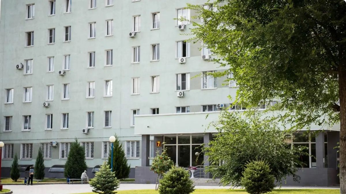 Медики Волгоградской областной больницы №1 помогли пациентке с редким наследственным заболеванием