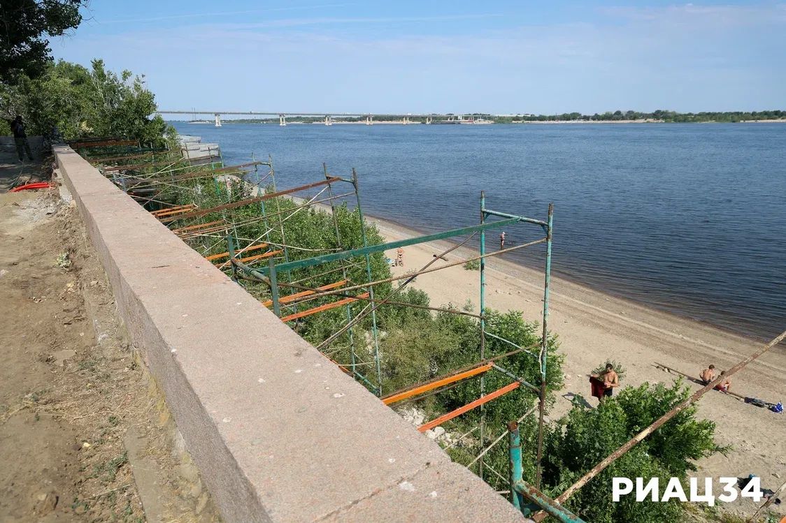 От БК-31 до моста: показываем, что происходит на благоустраиваемом участке Центральной набережной Волгограда От БК-31 до моста: показываем, что происходит на благоустраиваемом участке Центральной набережной Волгограда