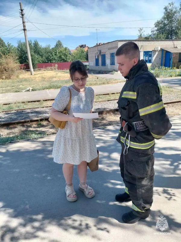 #БудниМЧС. Сегодня в Дзержинском районе Волгограда на улице Восточно-Казахстанской произошло возгорание в пятиэтажке - в одной из квартир горели домашние вещи на 1 квадрате #БудниМЧС. Сегодня в Дзержинском районе Волгограда на улице Восточно-Казахстанской произошло возгорание в пятиэтажке - в одной из квартир горели домашние вещи на 1 квадрате