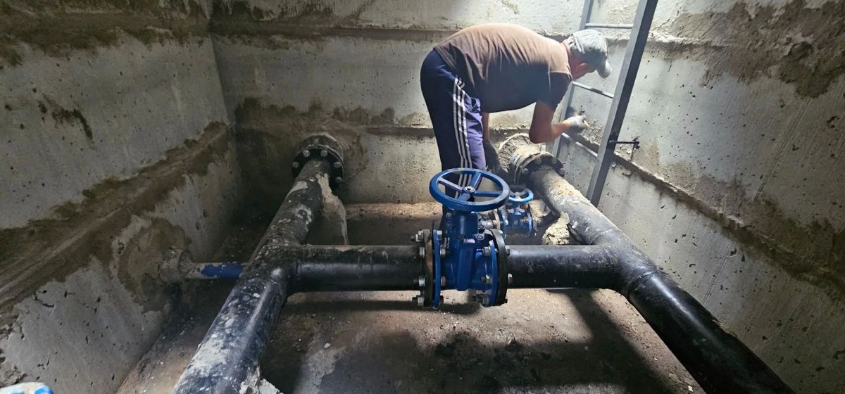 Сети водоснабжения ремонтируют в Киквидзенском районе Волгоградской области