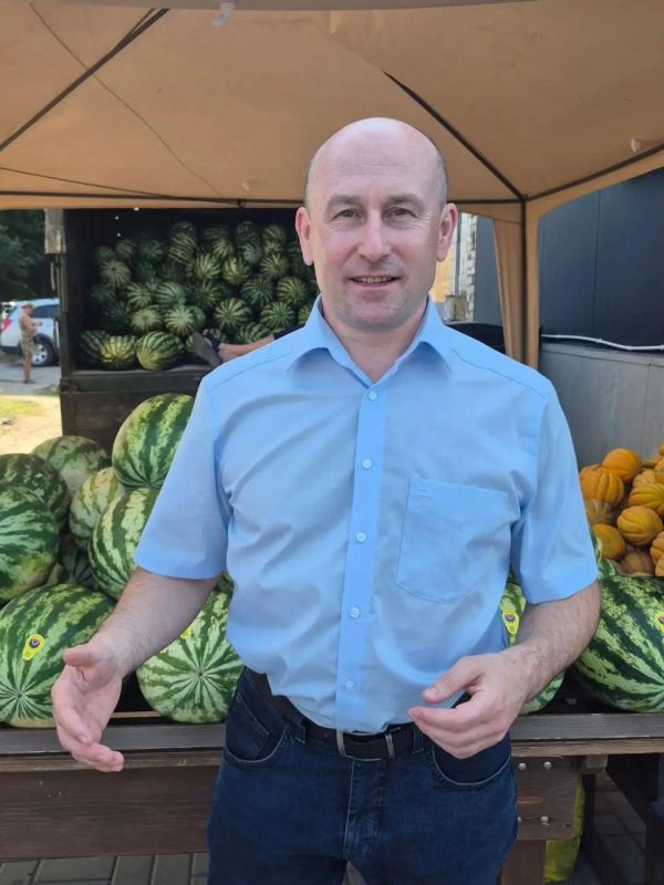 Николай Стариков: Арбузный фестиваль в городе Камышине Николай Стариков: Арбузный фестиваль в городе Камышине