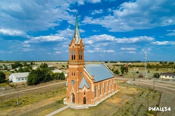 Невыносимые летом: где отдохнуть в Волгоградской области в бархатный сезон Невыносимые летом: где отдохнуть в Волгоградской области в бархатный сезон