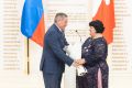 Губернатор Андрей Бочаров вручил орден «Мать-героиня» жительнице Волгоградской области