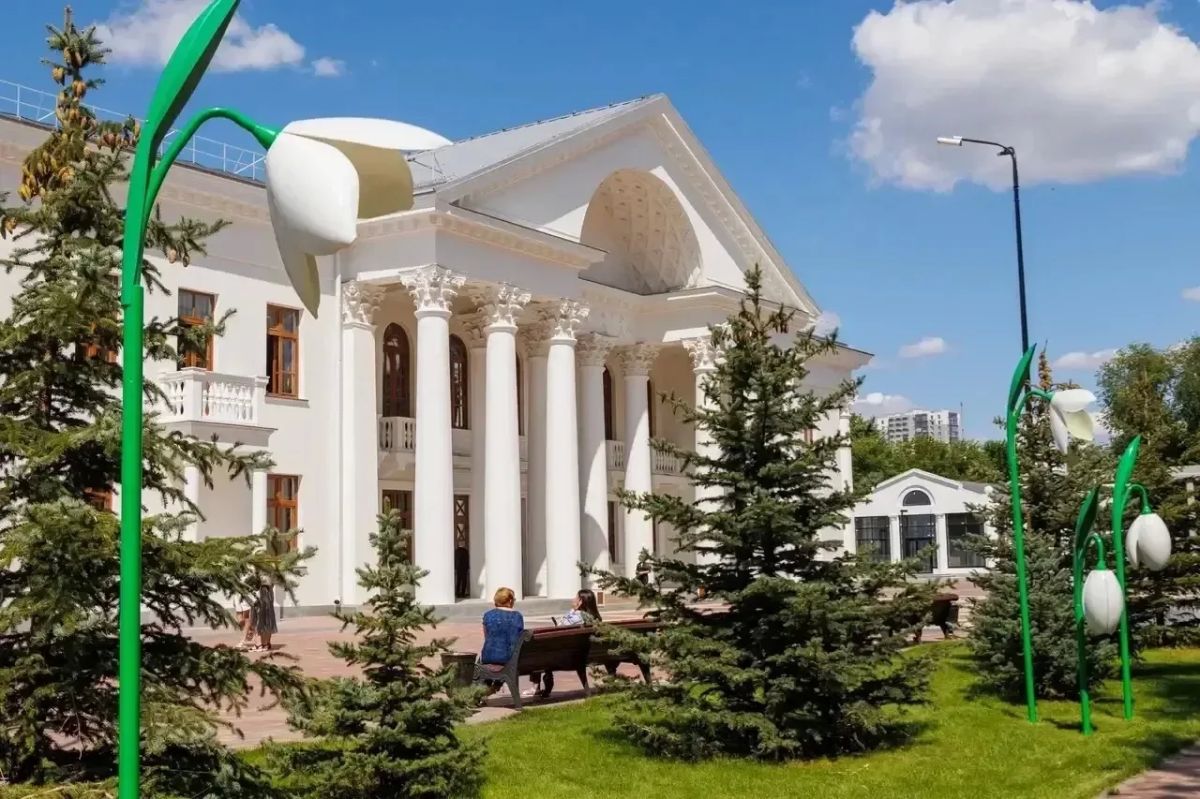 В 1895 году в Царицыне было построено здание для первого в городе ремесленного училища В 1895 году в Царицыне было построено здание для первого в городе ремесленного училища