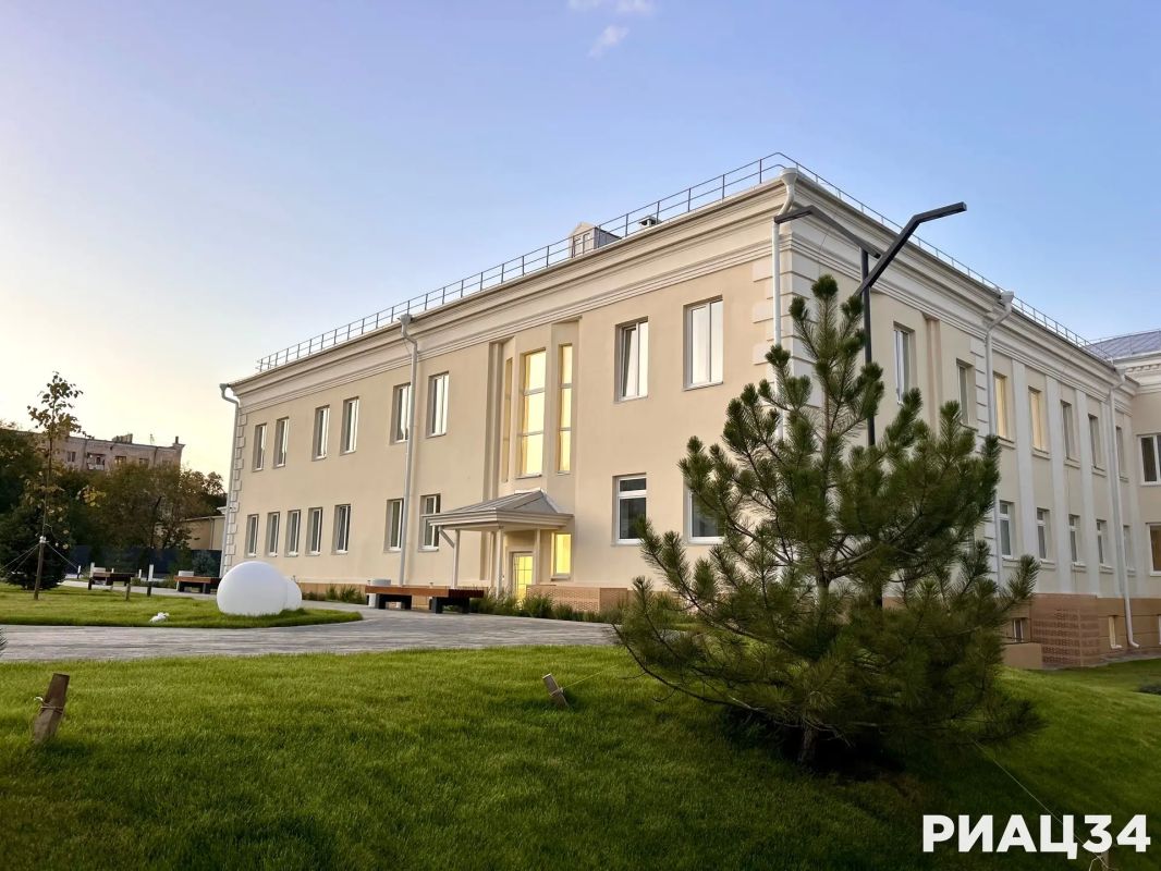 В Волгограде завершился капремонт многопрофильного медицинского центра ВолГМУ В Волгограде завершился капремонт многопрофильного медицинского центра ВолГМУ