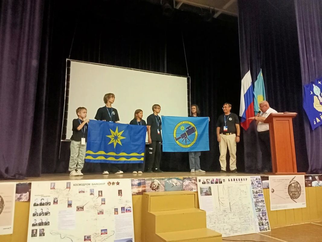 Волжские школьники вернулись с Байконура! Волжские школьники вернулись с Байконура!
